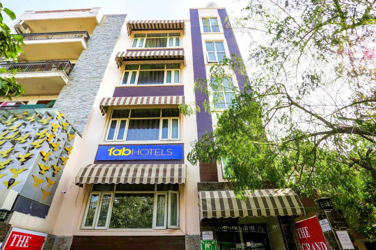 Fabhotel Jpm The Grand Bella - Nr Nehru Place Market Új-Delhi Kültér fotó